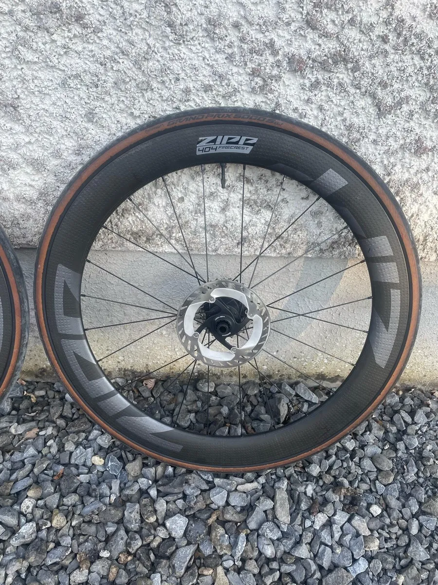Zipp 404 Firecrest Wheelset - Image 3