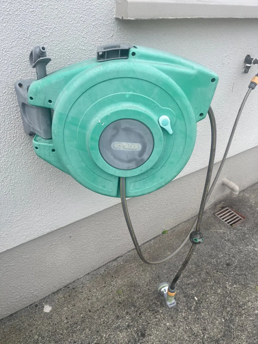 Hozelock  Retractable hose - Image 1