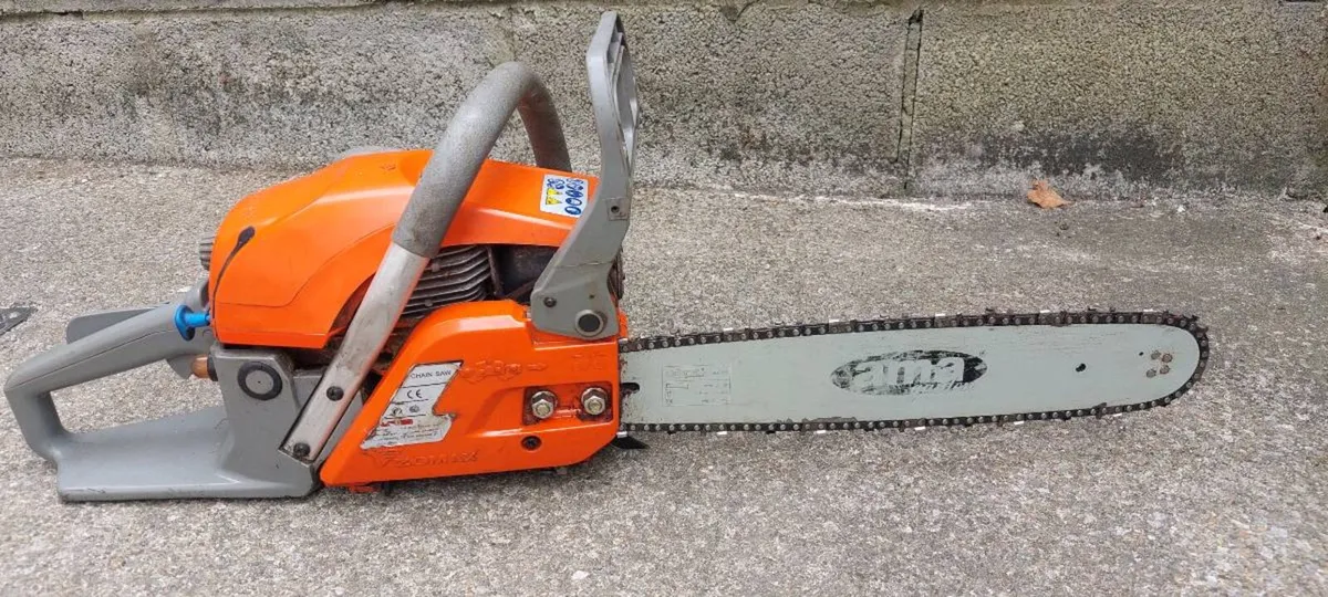 Chainsaw - Image 3