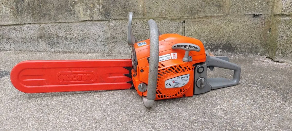 Chainsaw - Image 1
