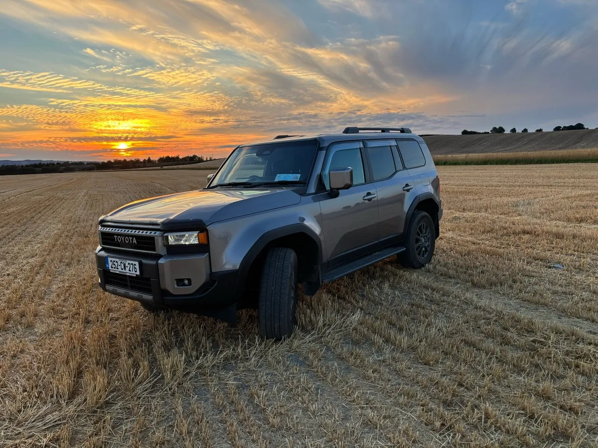 252 Landcruiser - Image 1