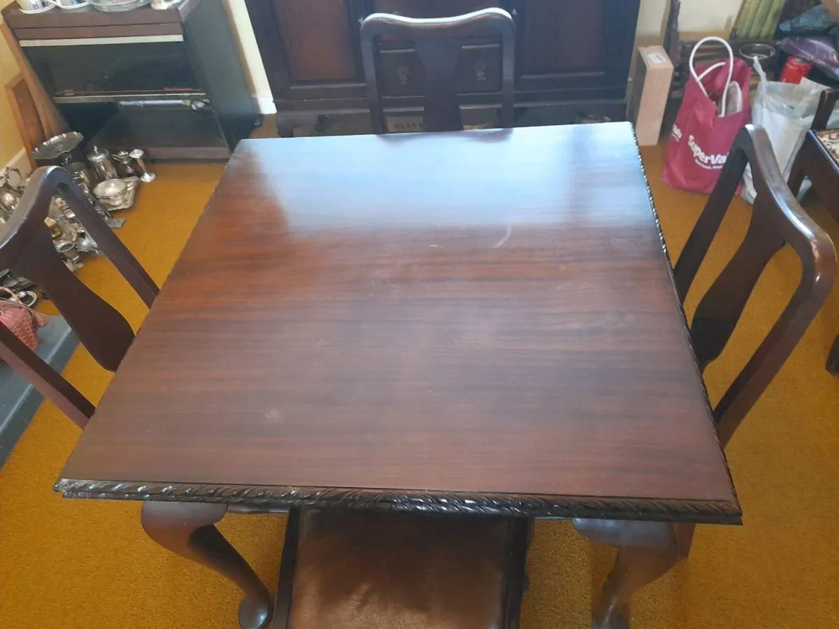 Dining room table and chairs - Image 3