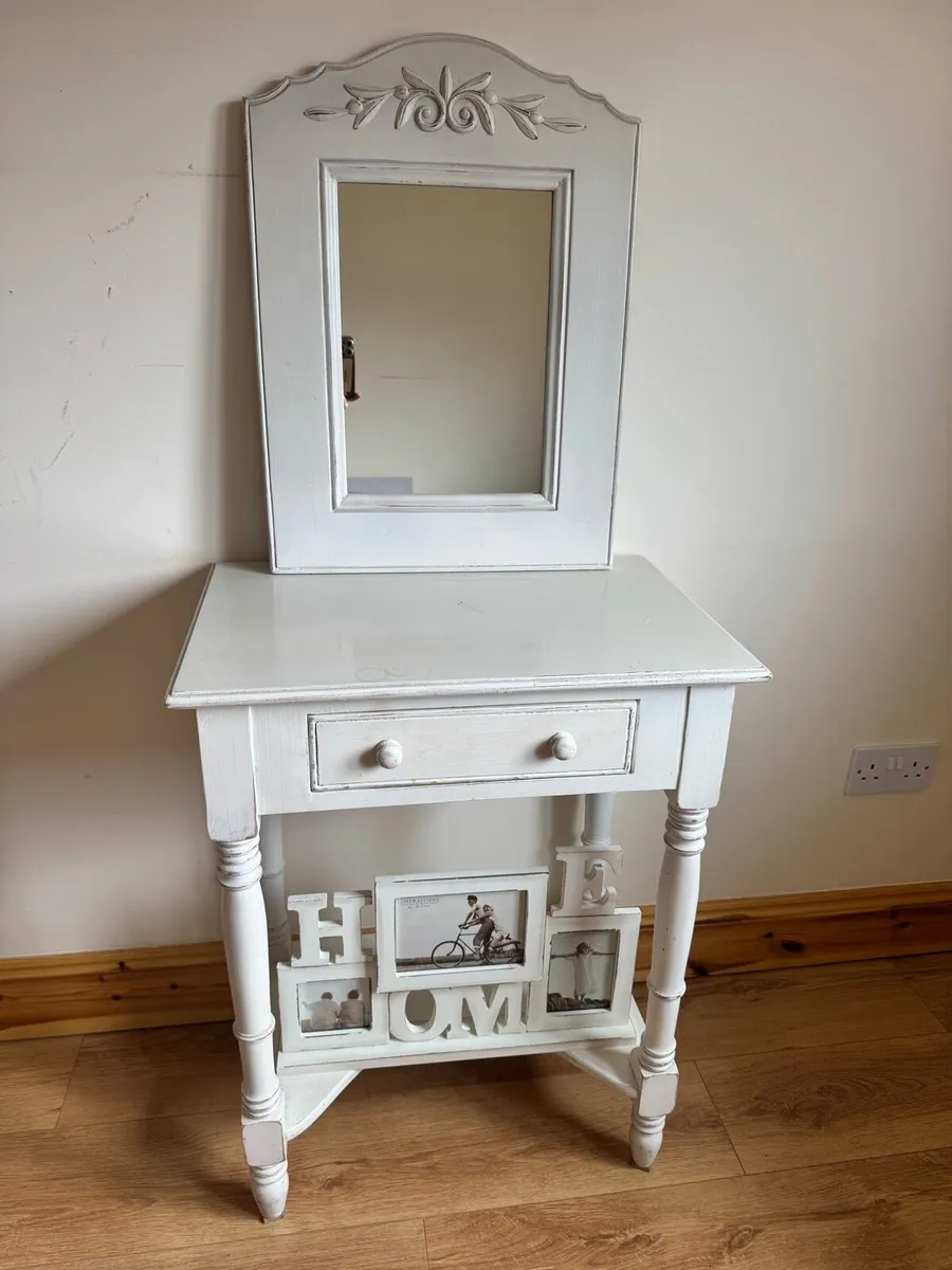 Dressing table - Image 2