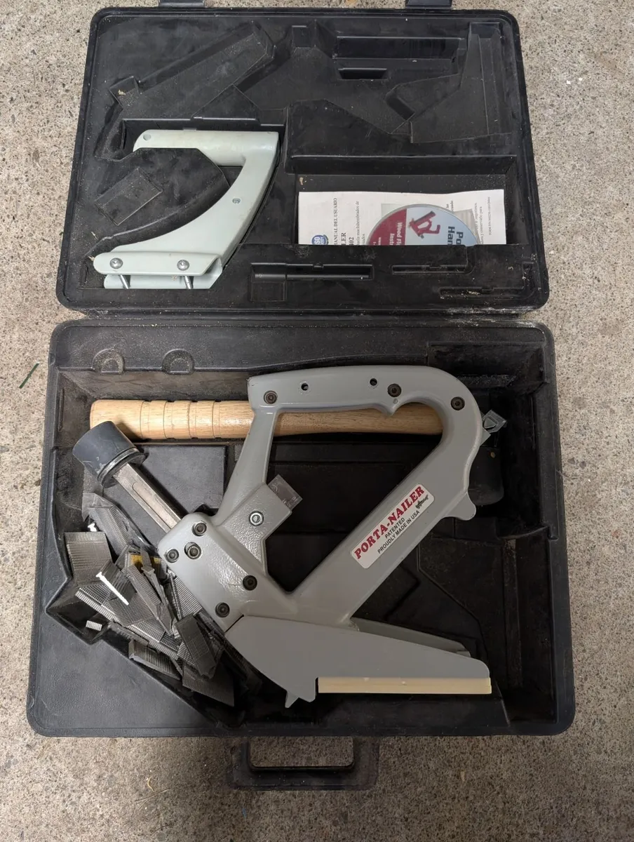Porta nailer