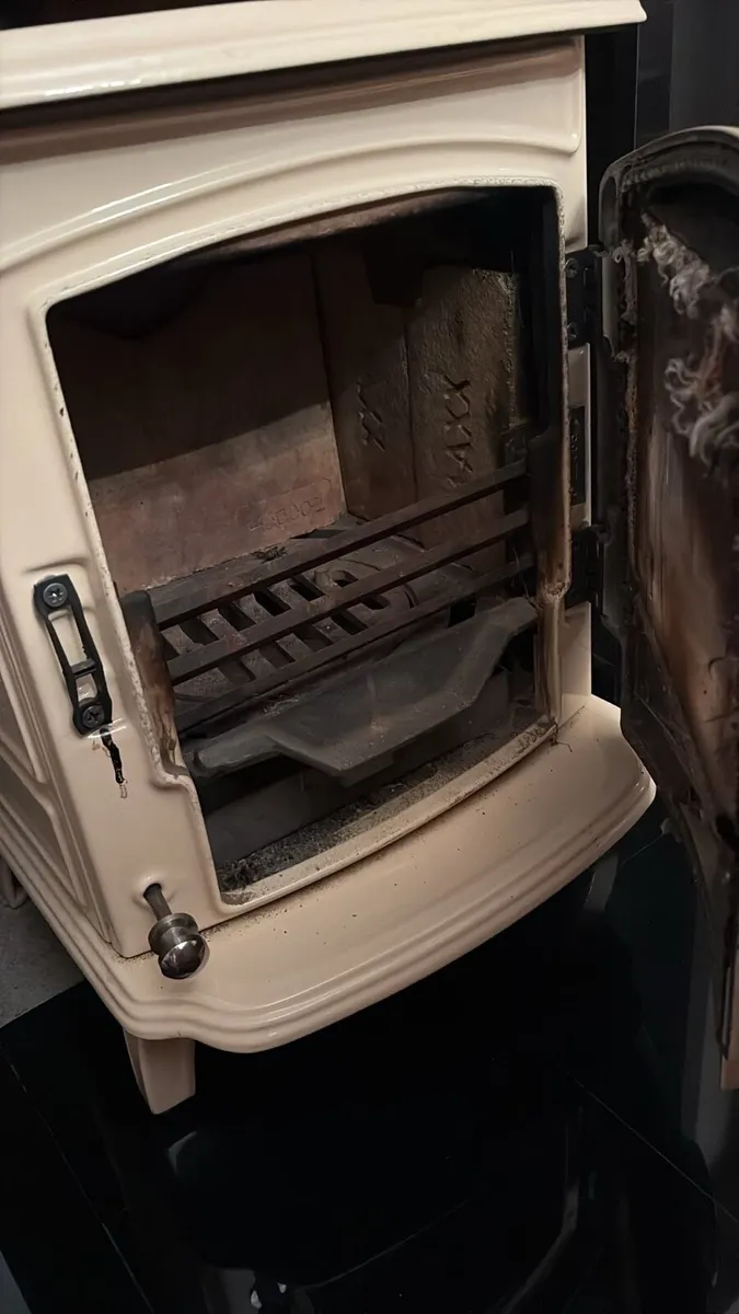 Stanley Stove - Image 3