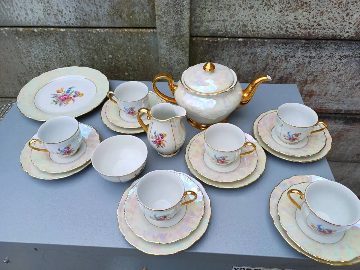 Vintage Mother of Pearl Lustre Ware Teaset - Image 3