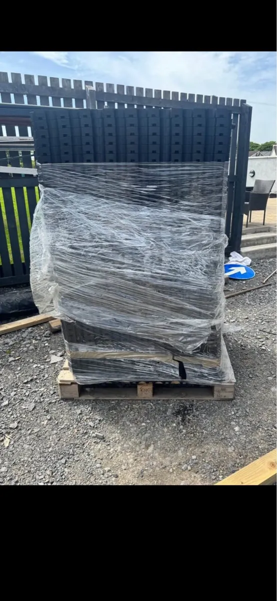 Gravel Grid 90m2 Brand New - Image 4
