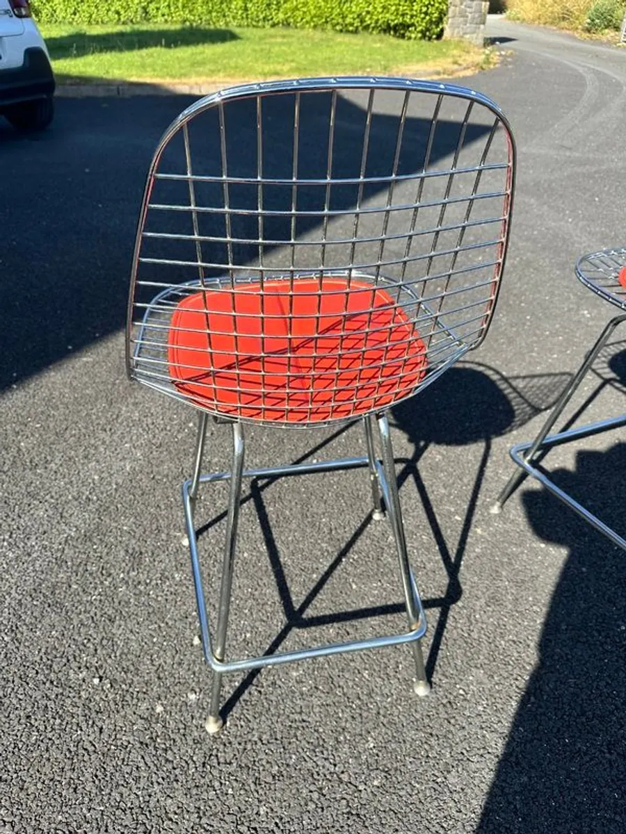 Pair of Vintage Knoll Stools - Image 4