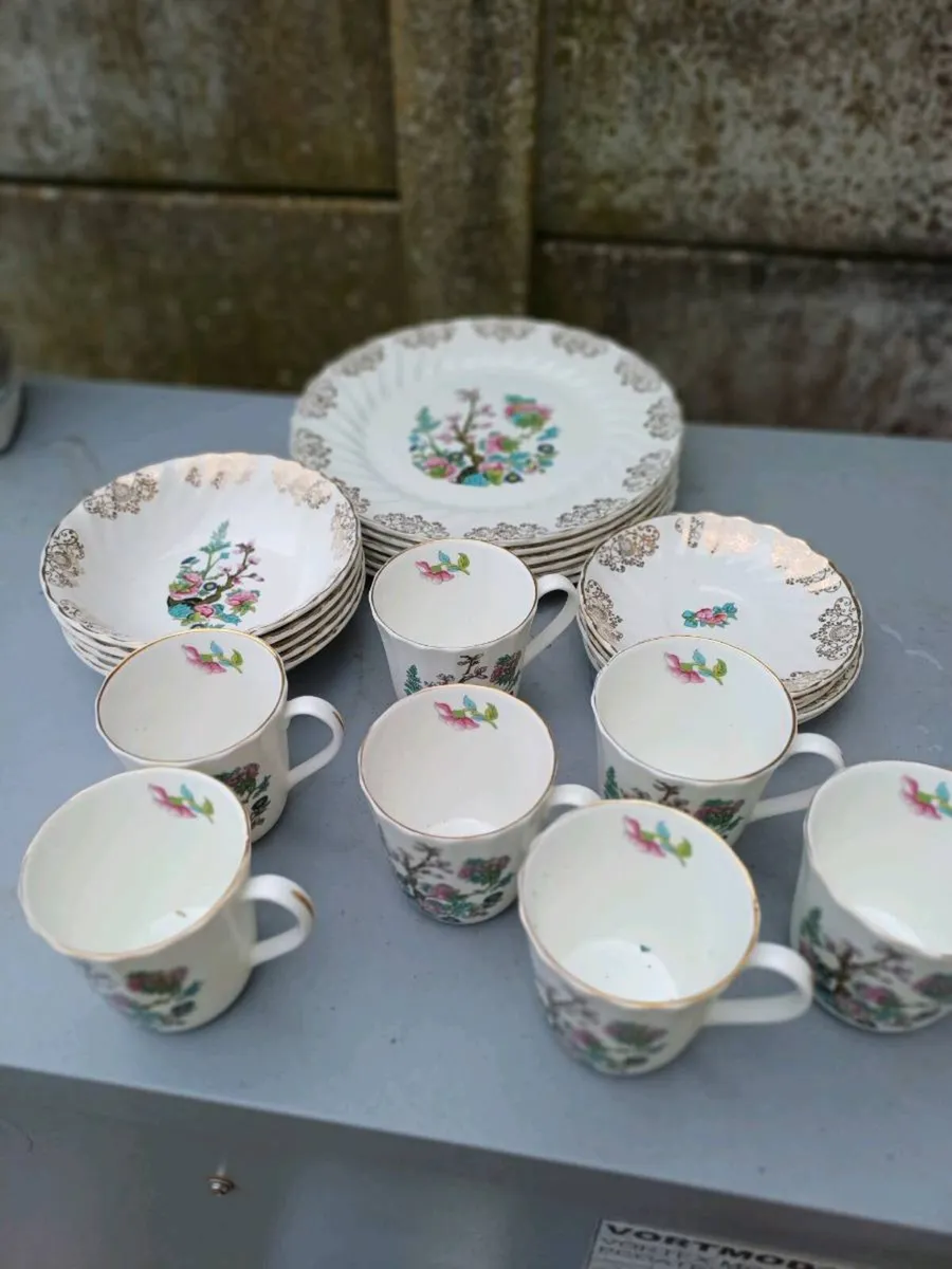Vintage Indian Tree Set - Image 1