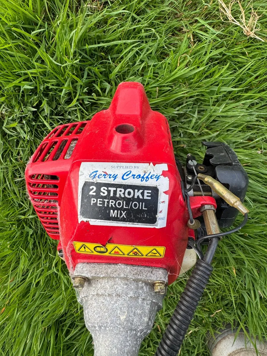 Hedge trimmer - Image 3