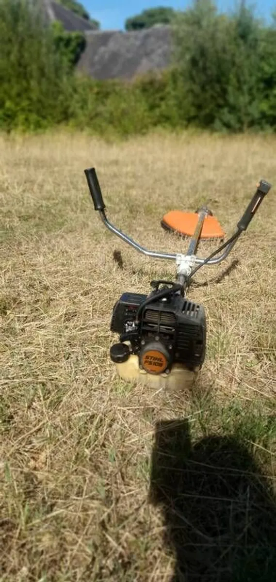 Stihl FS106 Strimmer - Image 2