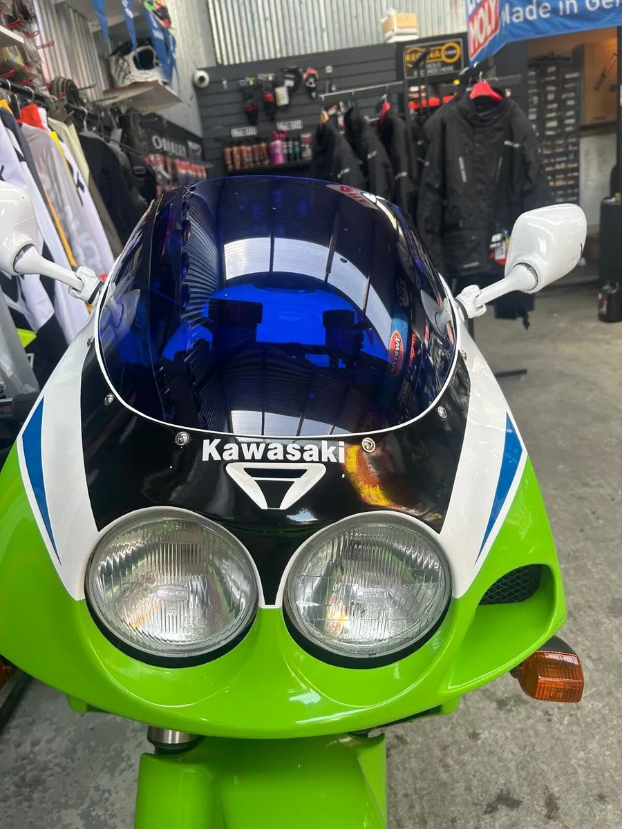 Kawasaki zxr 750 - Image 2