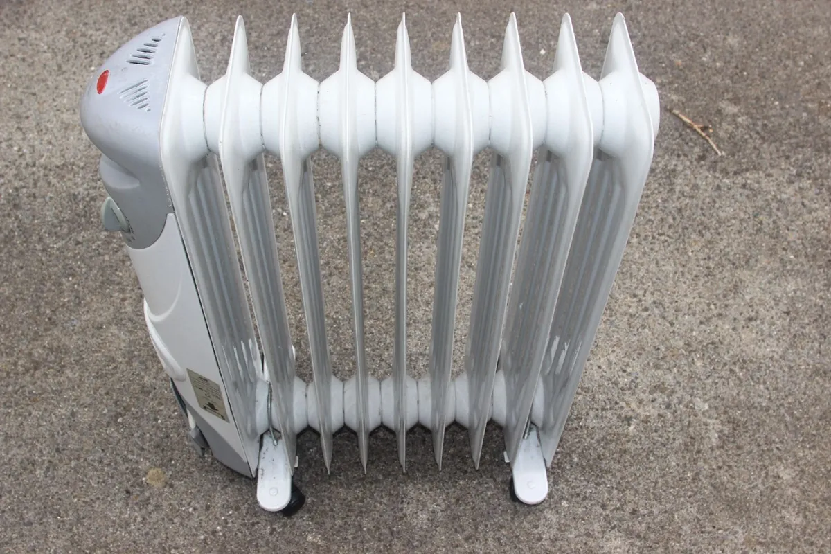 Electric oil filled radiator - Image 3