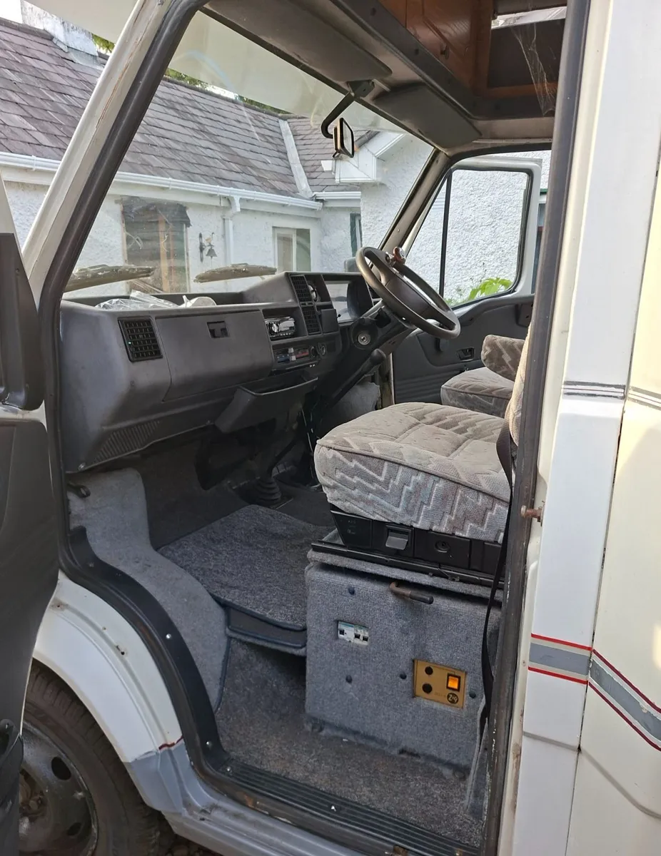 Motorhome - Image 3