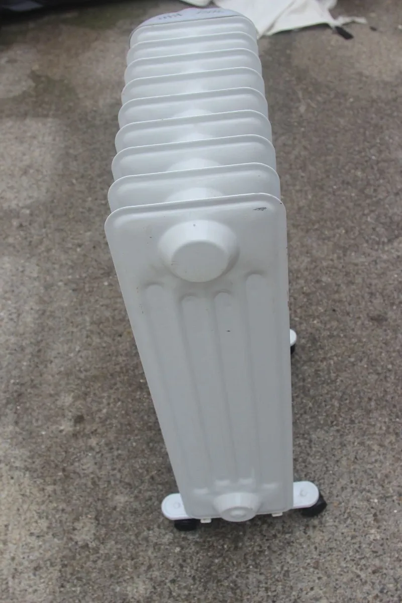 Electric oil filled radiator - Image 4