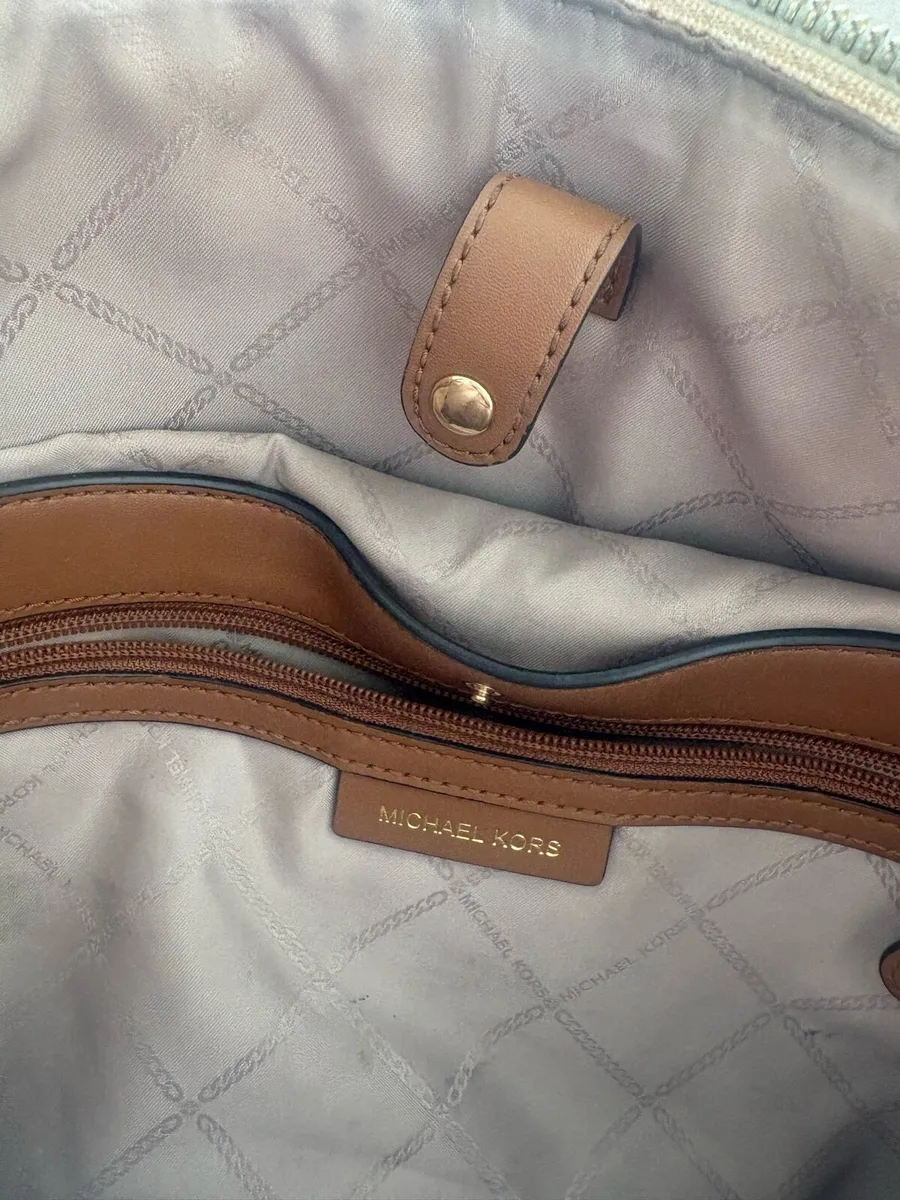 Michael Kors bag - Image 3