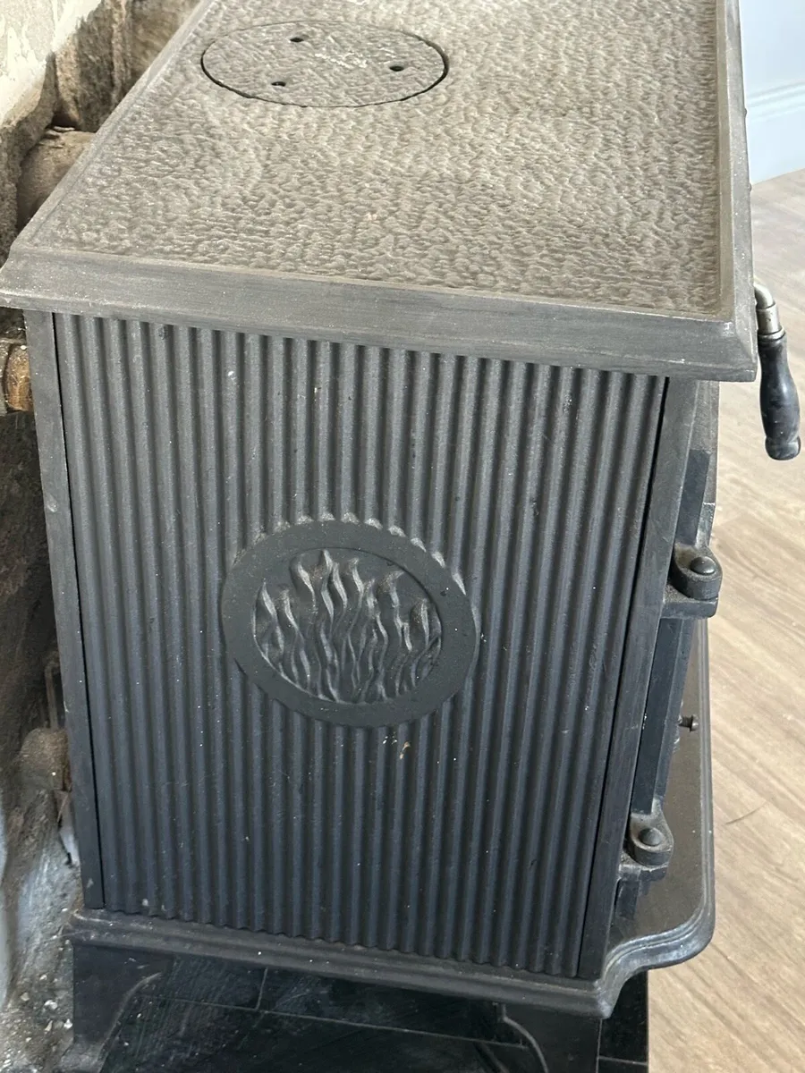 Log burner stove - Image 2