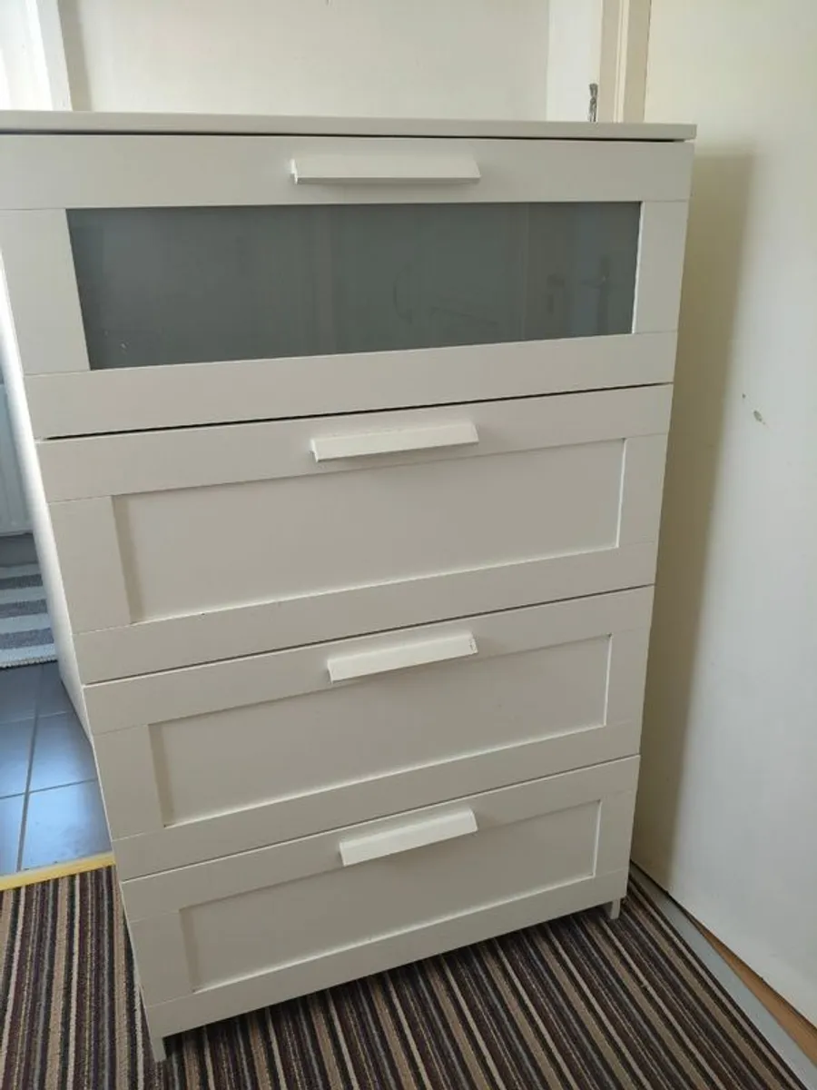 Chest of drawers - Image 1