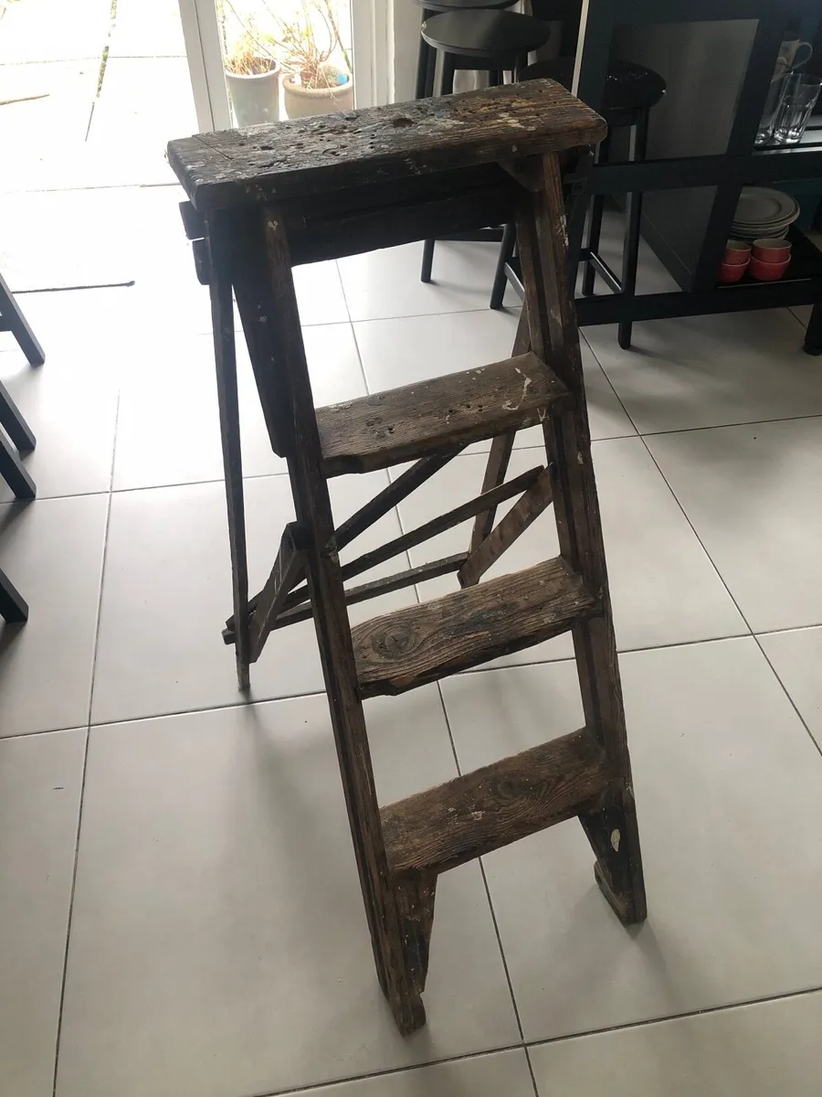 Antique wooden step ladder - Image 1