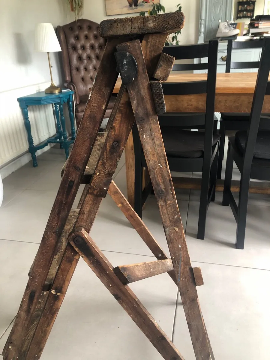 Antique wooden step ladder - Image 2