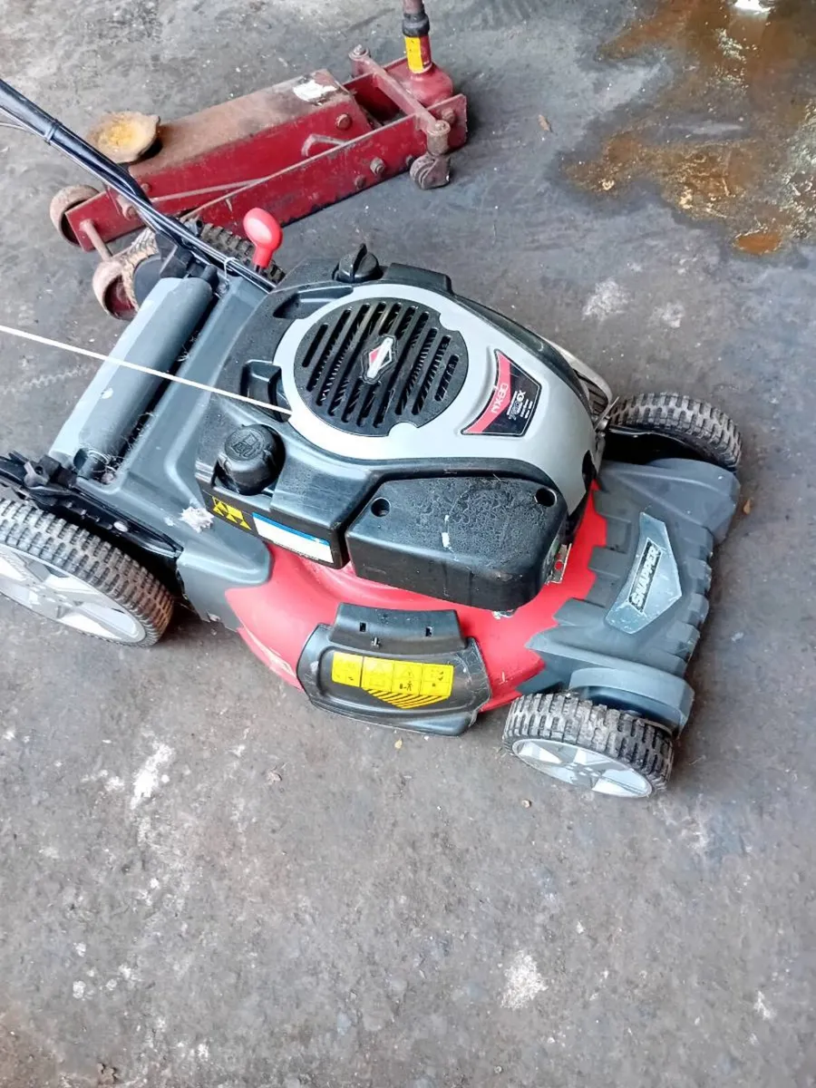Snapper Lawnmower - Image 1