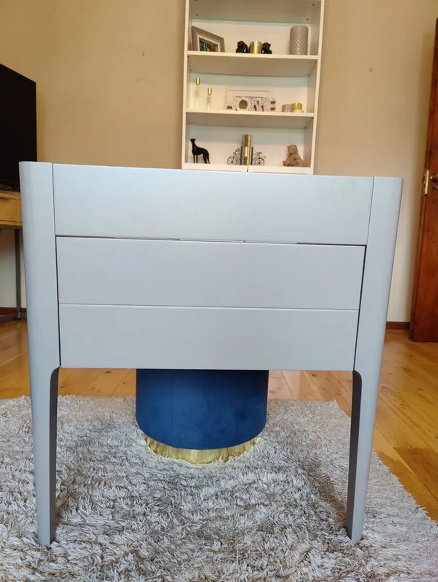 Wall Mounted Vanity Unit - Image 2