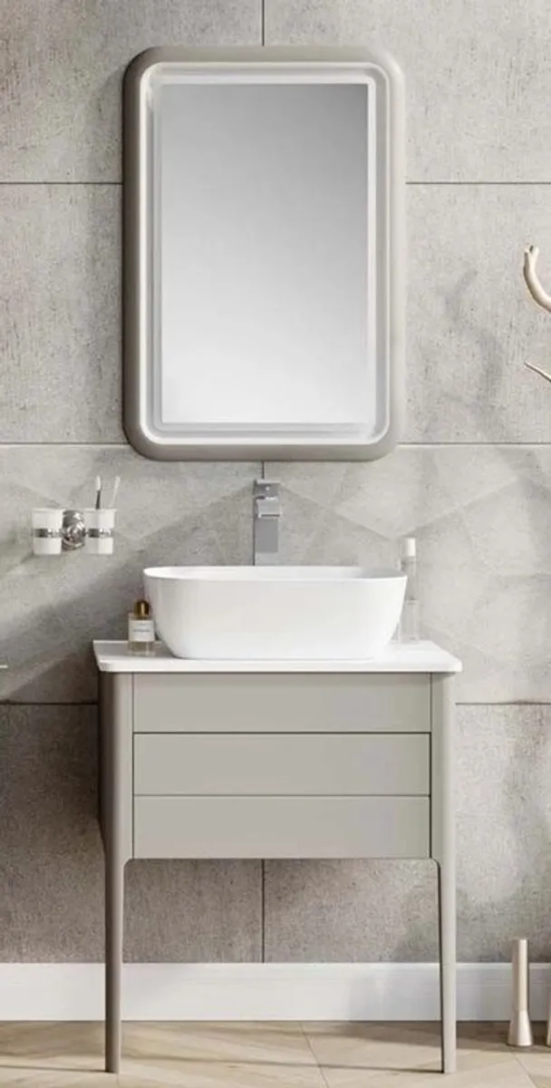 Wall Mounted Vanity Unit - Image 4