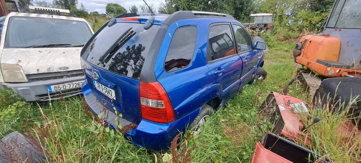 2 jeeps for breaking - Image 2