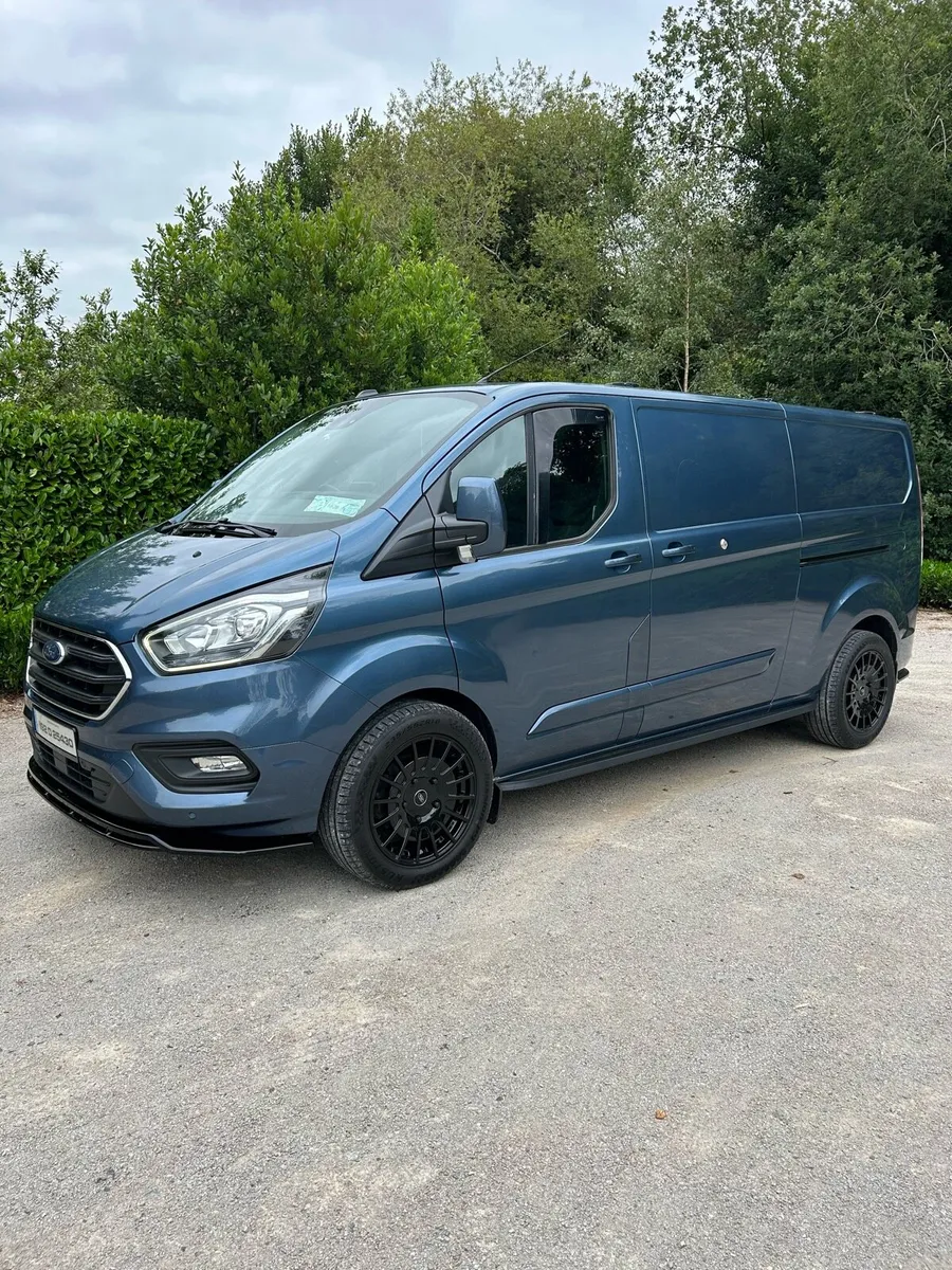 Transit custom trend - Image 1
