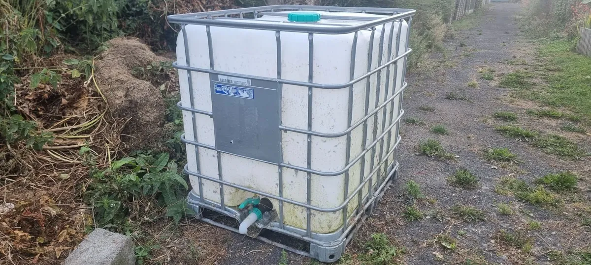 1000l IBC WATER TANK