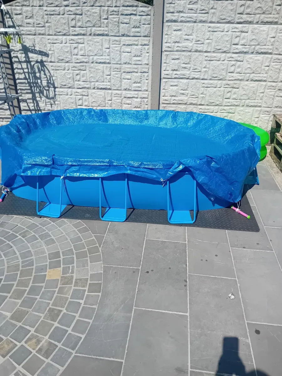 Swimming pool with cover - Image 2
