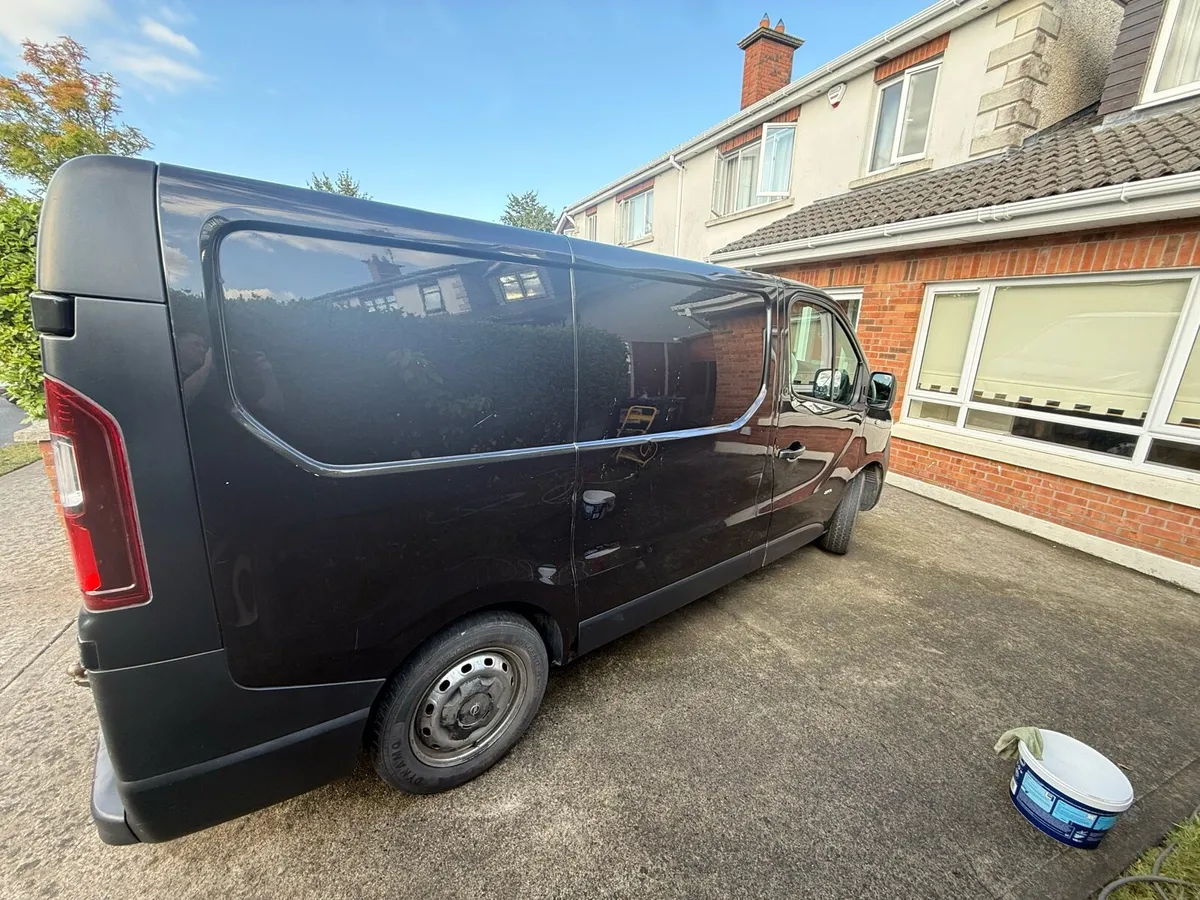 Opel Vivaro - Image 4