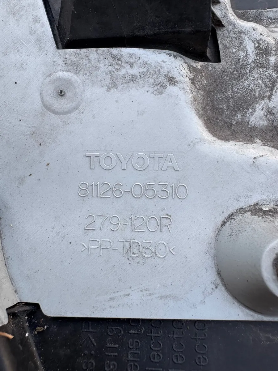 Car parts - Image 1