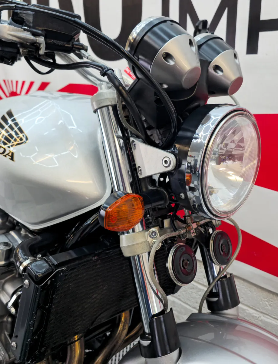 2005 Honda CB 1300 - Image 4