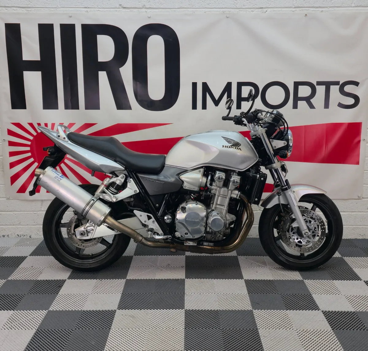 2005 Honda CB 1300 - Image 1