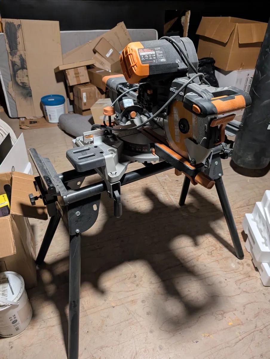 Evolution miter saw - Image 4