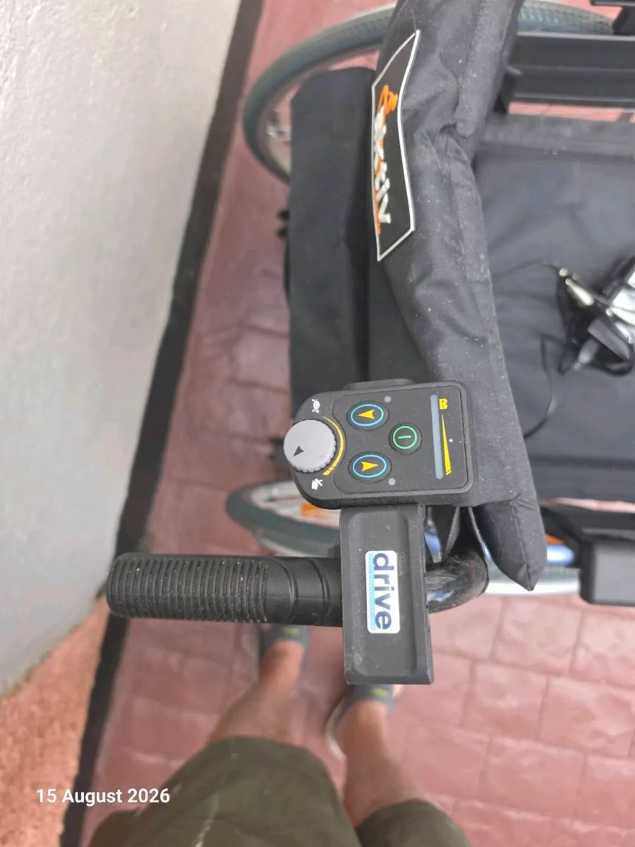 Wheelchair - Image 3