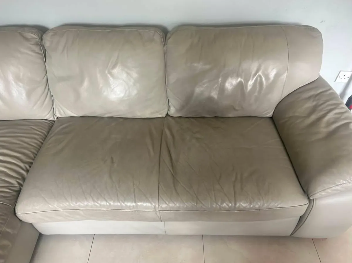 L-Shaped Corner Sofa – Excellent Condition - Image 3