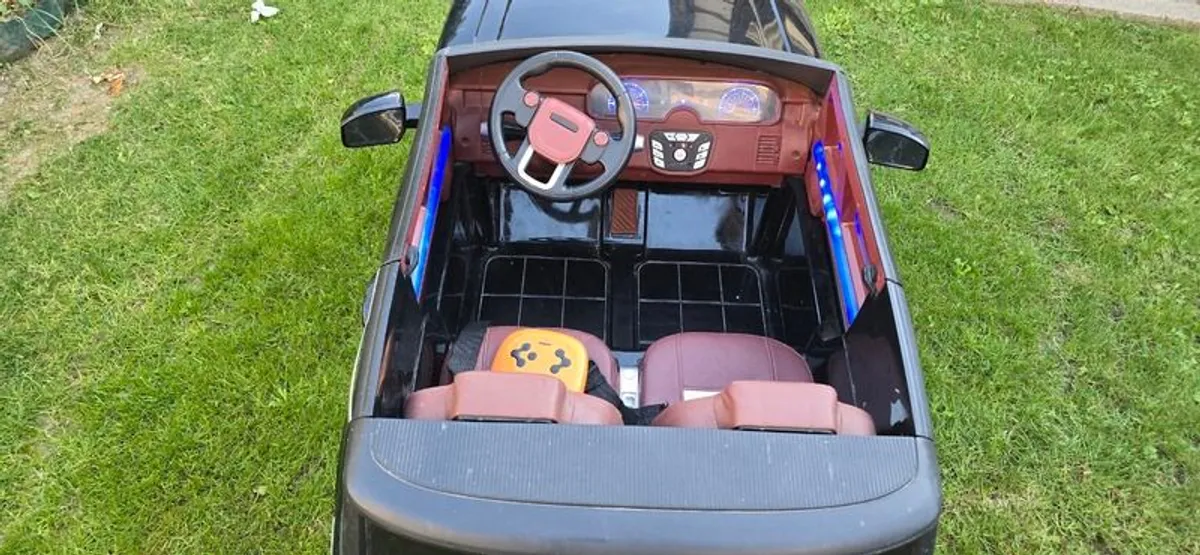 Kids Electric Range Rover-Style Car - Image 1