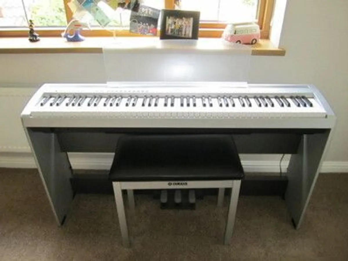 Yamaha P85S Digital Piano  Silver  Matching Stand & 3 Pedal Unit - Image 1