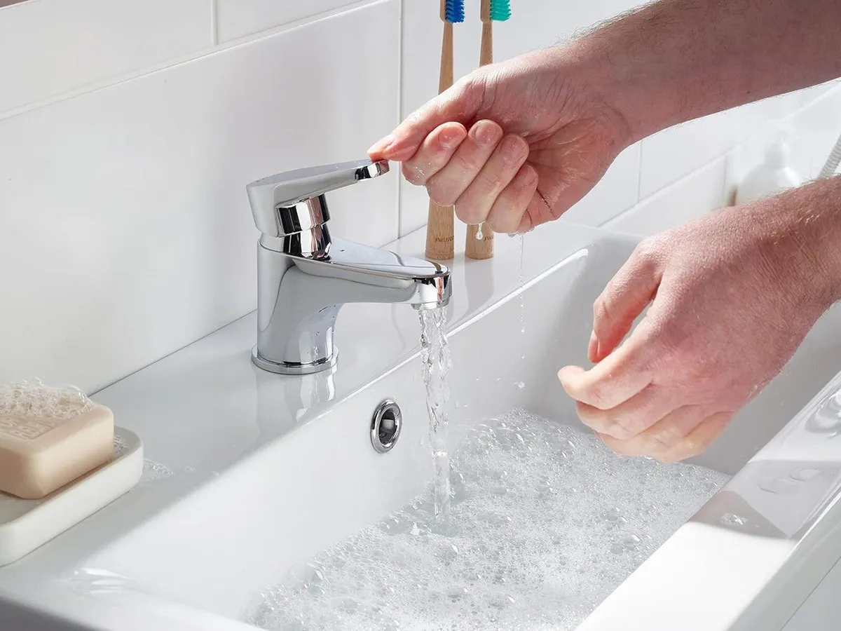 Basin Mixer with Clicker Waste Chrome - Image 4