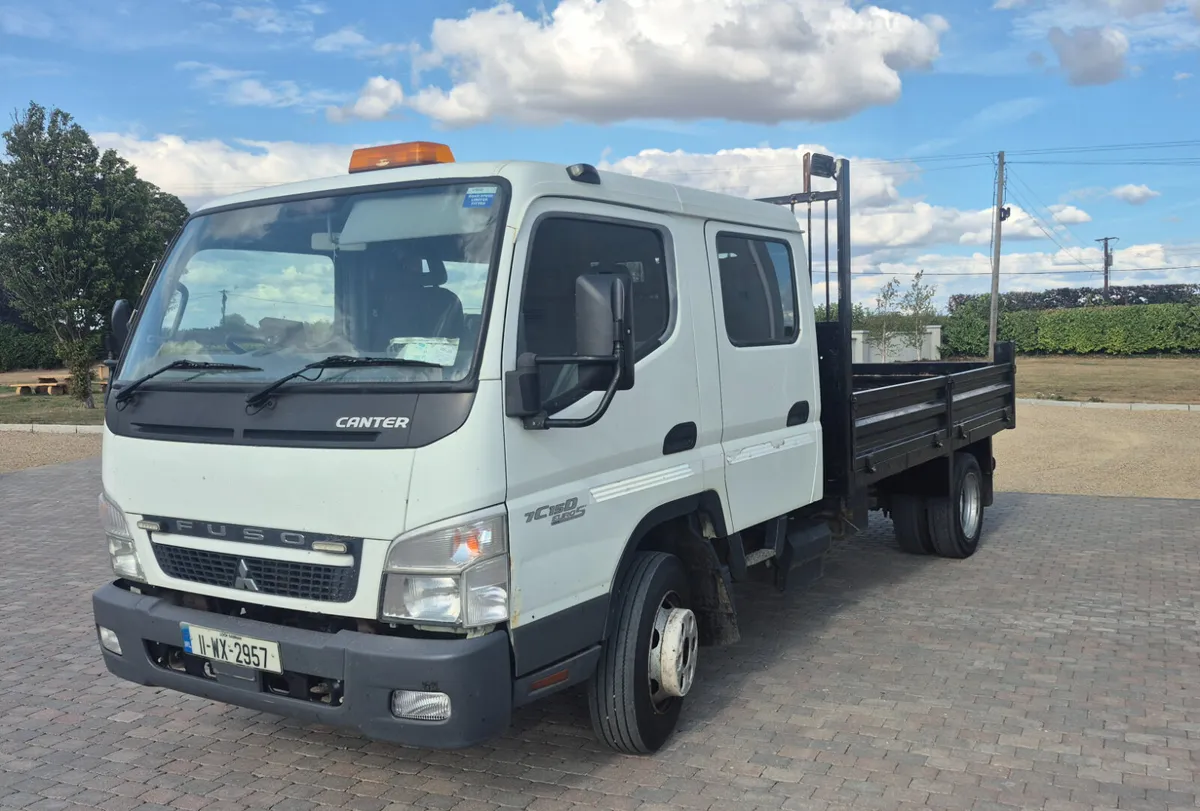 2011 Mitsubishi Canter tipper - Image 2