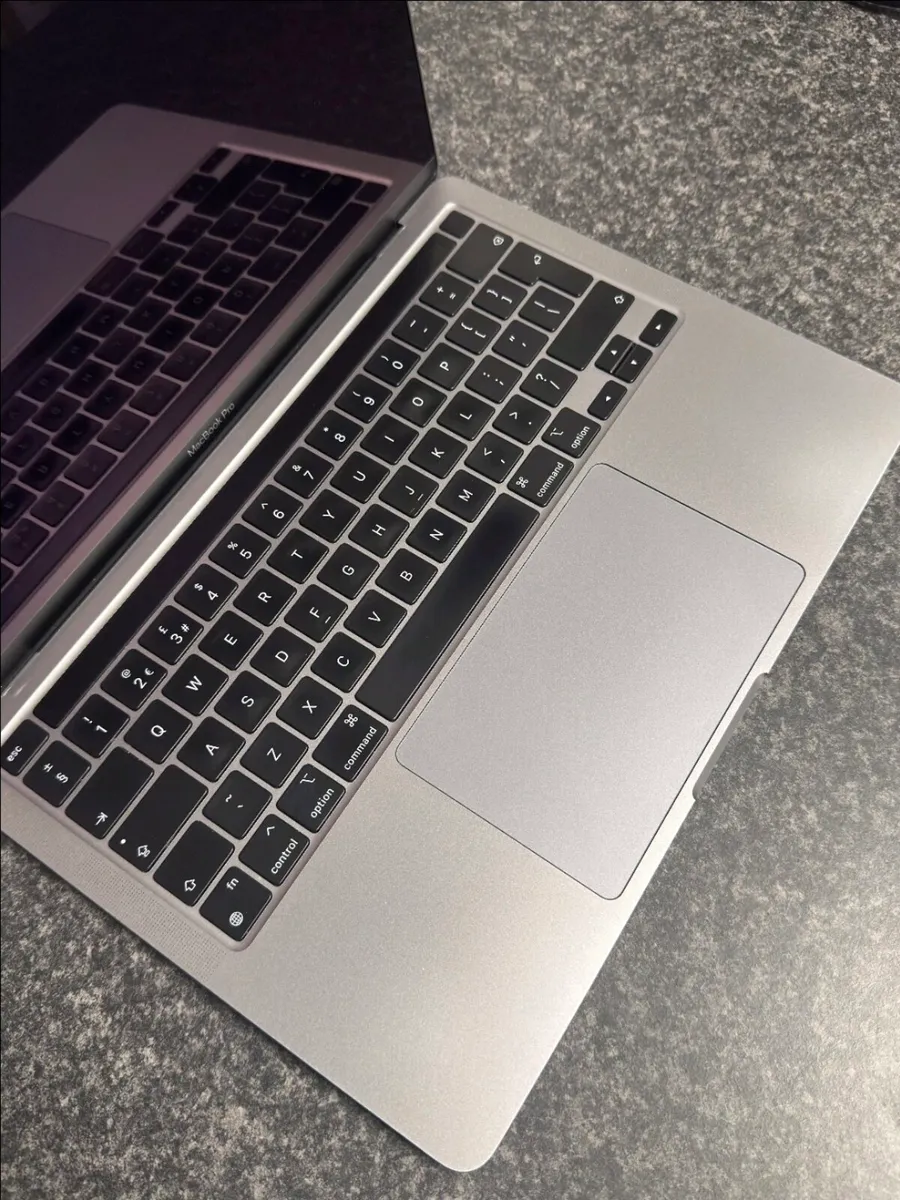 Apple MacBook Pro M1 13" (2020) 1TB SSD 8GB RAM - Image 2