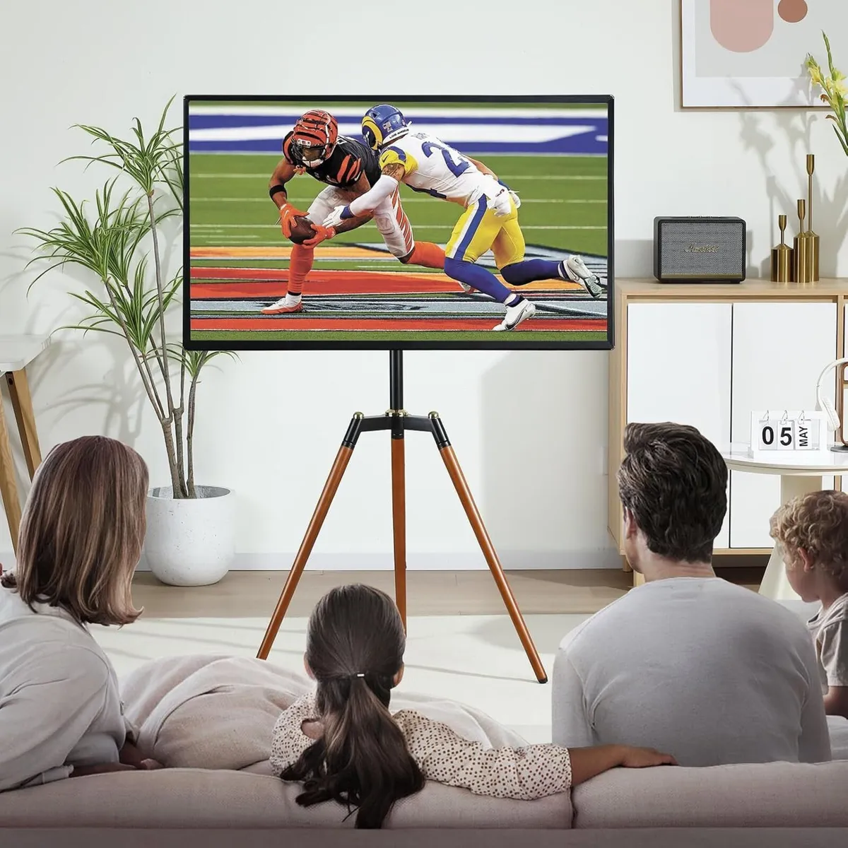 Easel TV Stand for 32-65" Tvs 40KG - Image 3