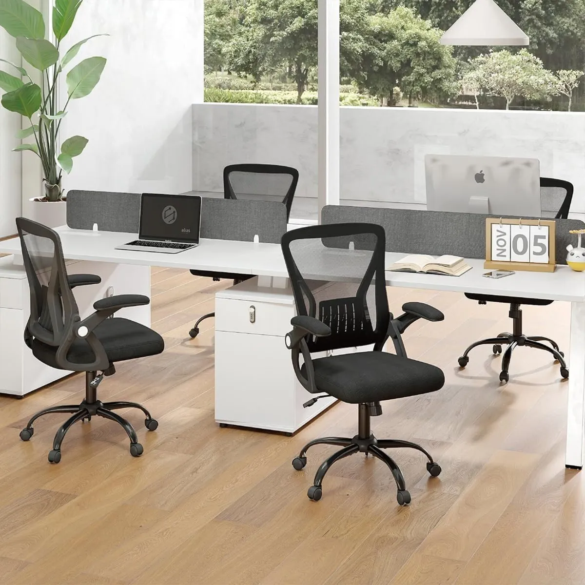 Ergonomic Mesh Office Chair Adjustable Armrests - Image 4