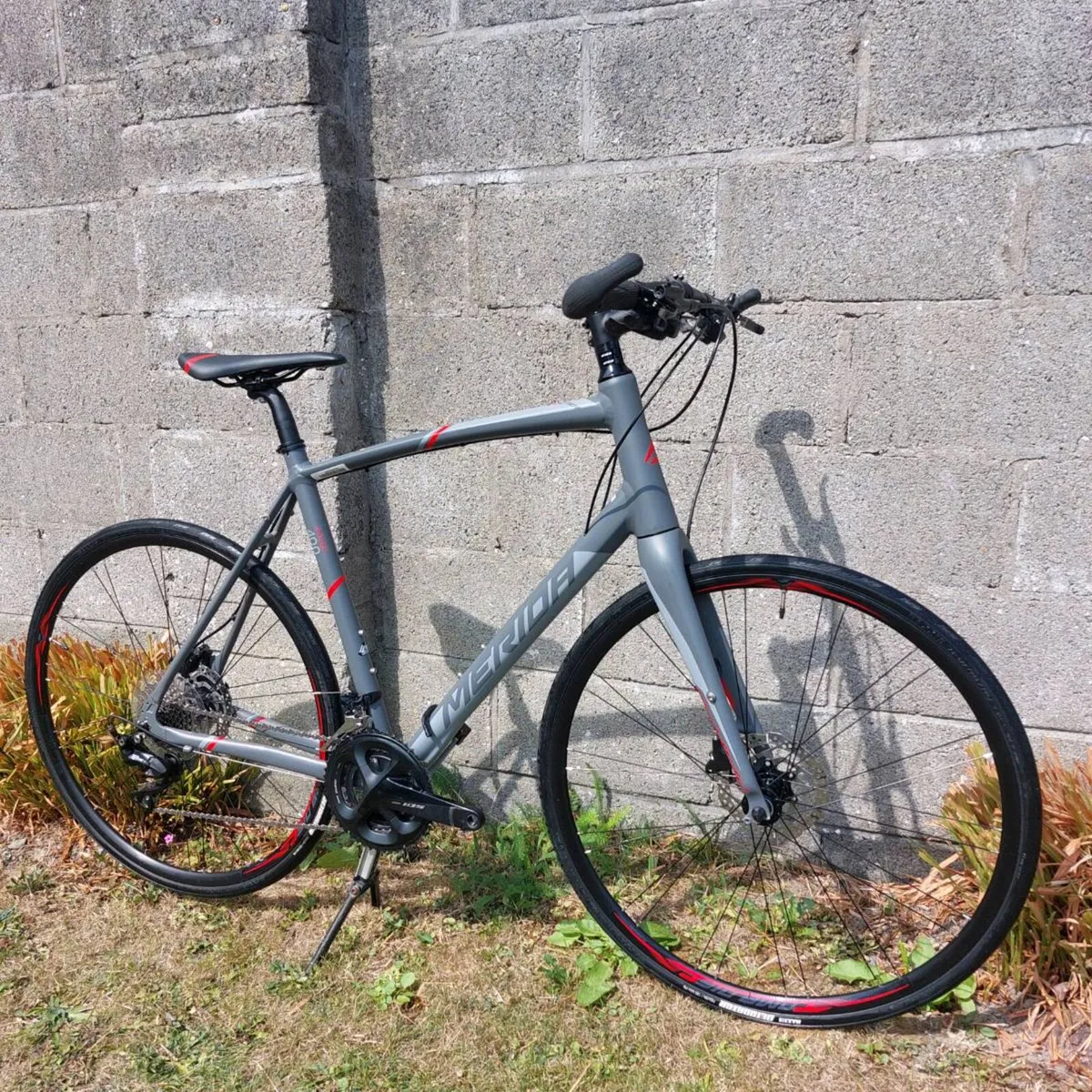 Merida Speeder 400 Flat Bar Road Bike - Large - Image 1