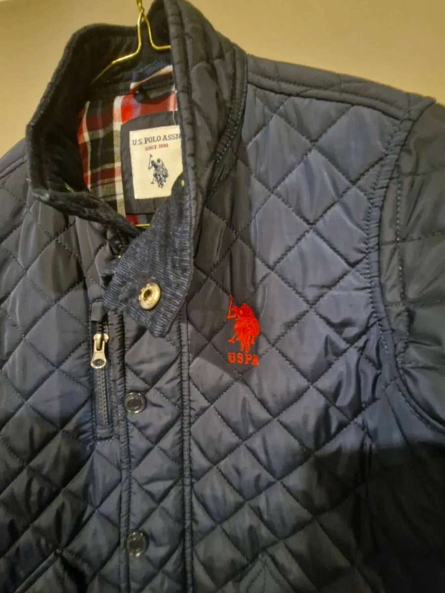 Boys coat - Image 1