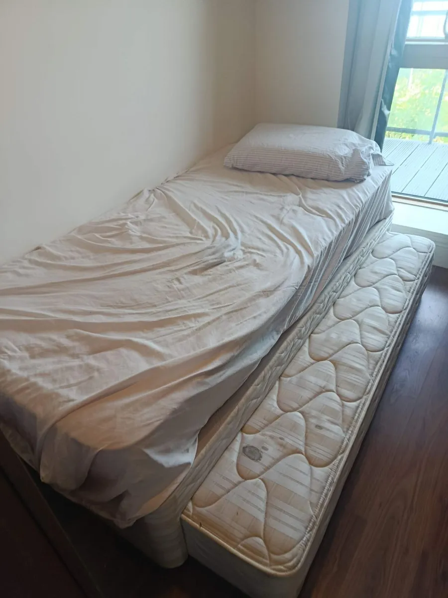 Glass table and single bed - Image 1