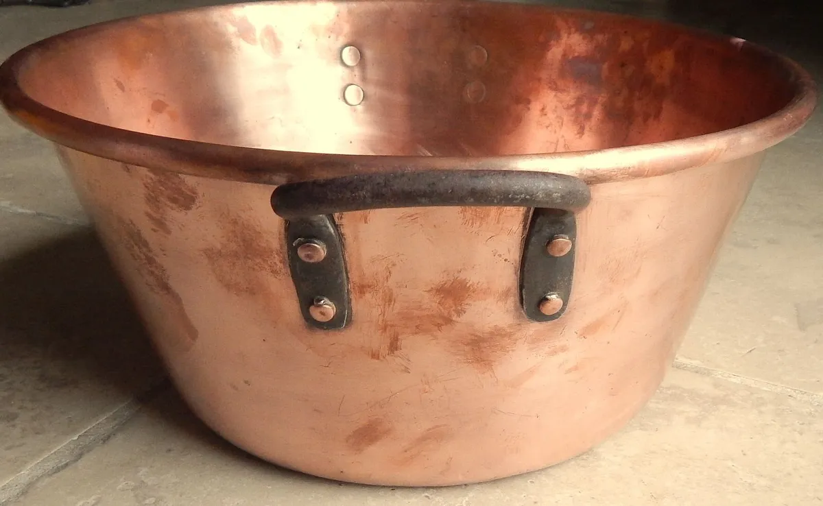Large Vintage Handmade Copper Jam Pan - Image 4