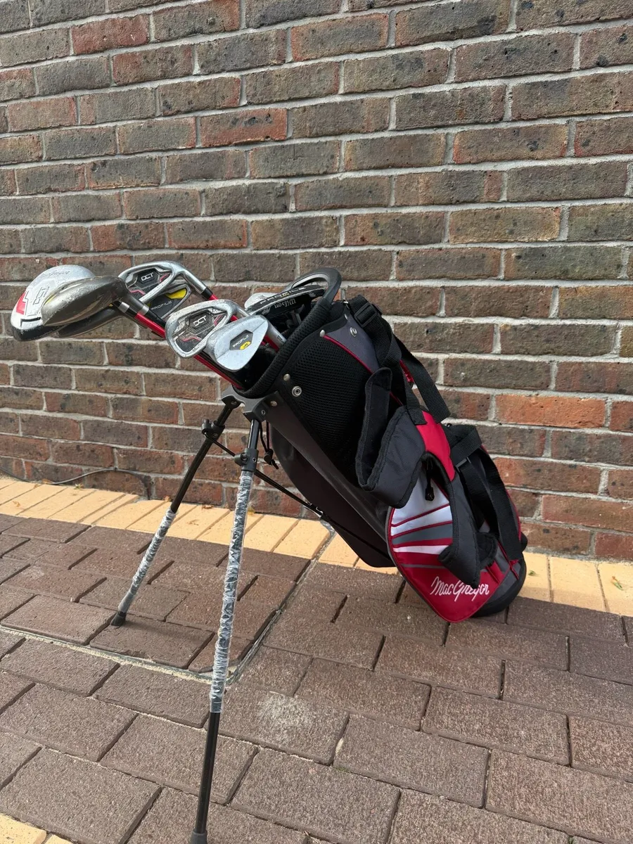 Kids Golf Clubs - Image 1